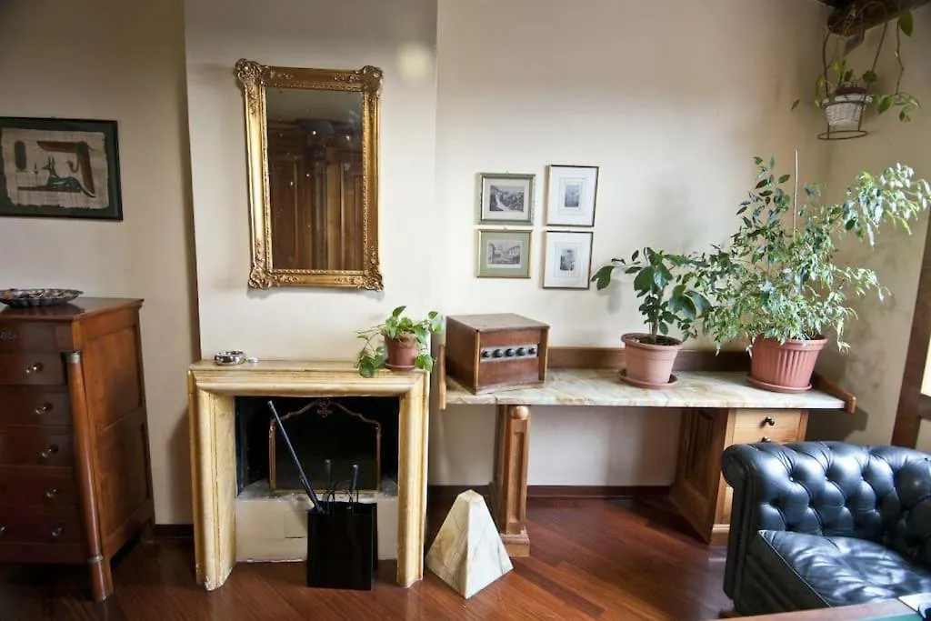Casa Con Vista Colosseo - Luxury Apartment With Colosseum View Rome