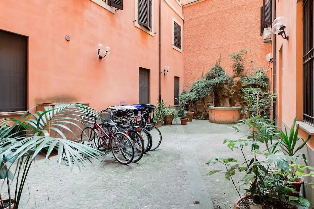 Casa Con Vista Colosseo - Luxury Apartment With Colosseum View Rome Italy