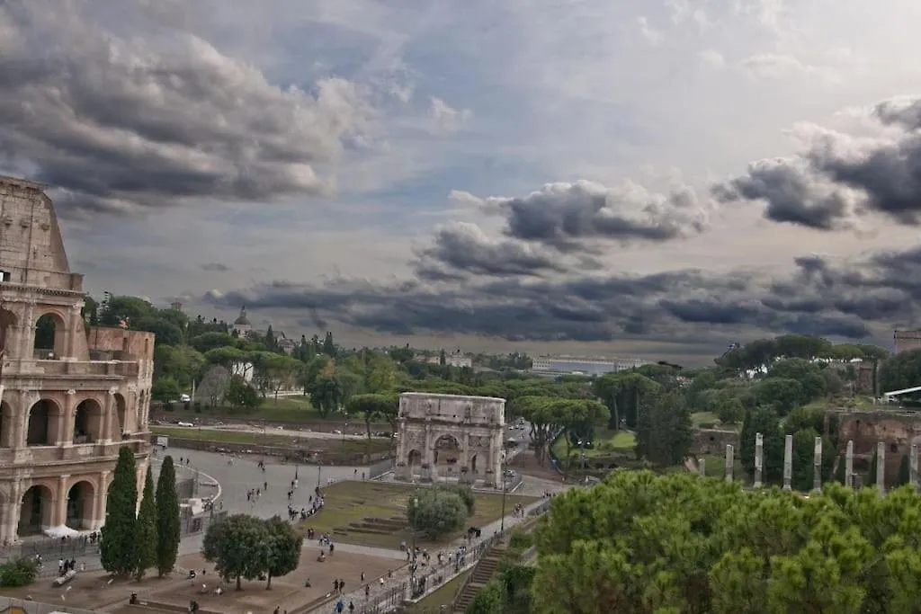 Casa Con Vista Colosseo - Luxury Apartment With Colosseum View Rome